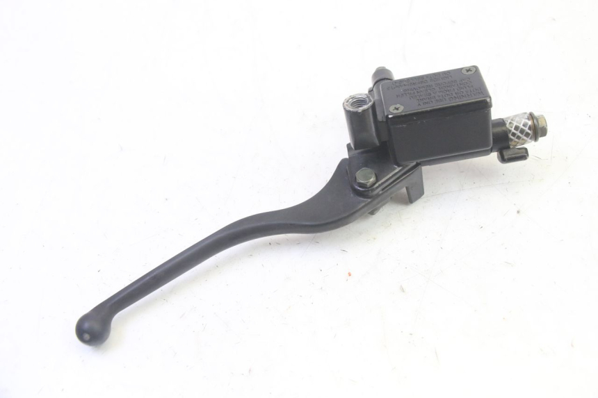 photo de POMPA FRENO ANTERIORE EFUN PUSA 1 - Primo piano tecnico