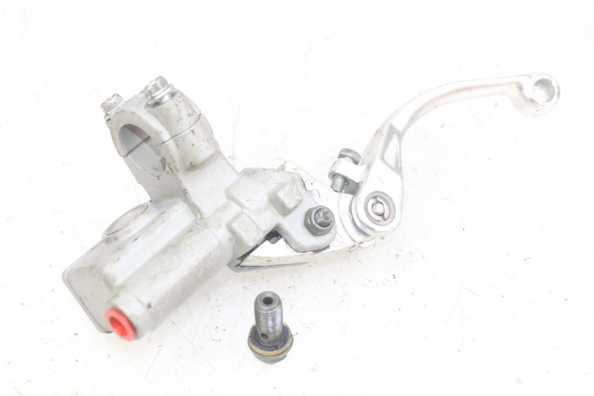 photo de MASTERCYLINDER ANTERIORE YCF R-START 125