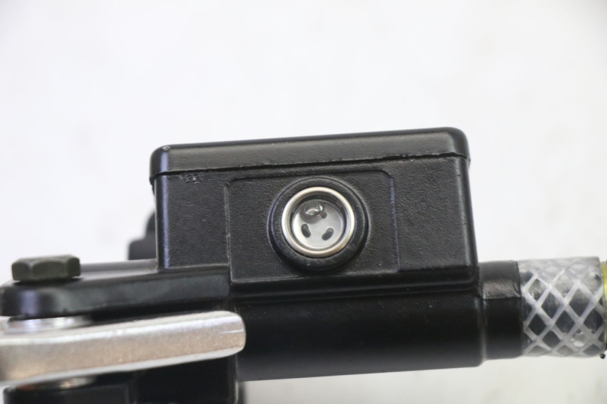 photo de MASTERCYLINDER ANTERIORE APOLLO RFZ 125