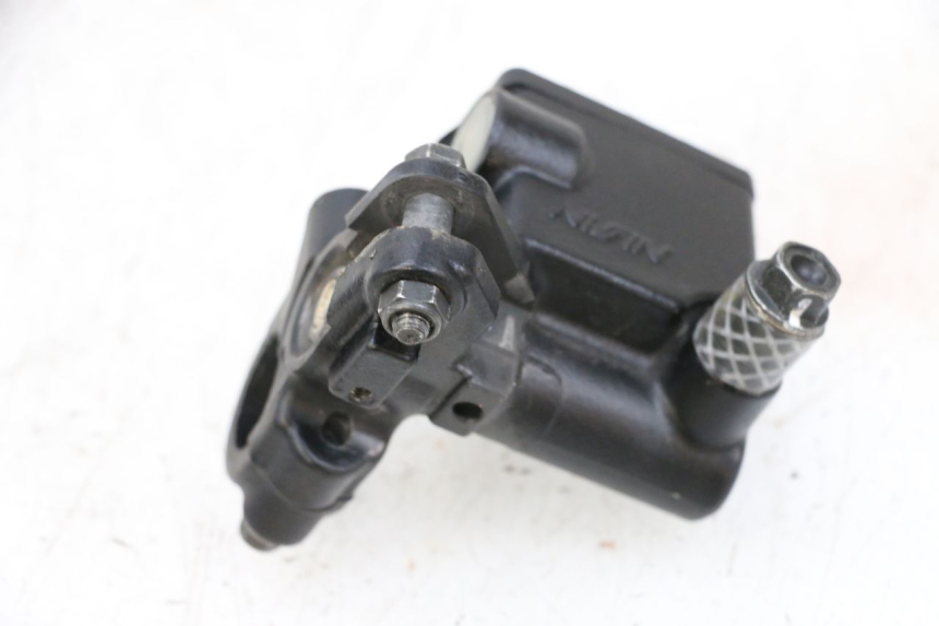 photo de POMPA FRENO ANTERIORE PEUGEOT SATELIS 125 (2013 - 2018) - Dettaglio del componente