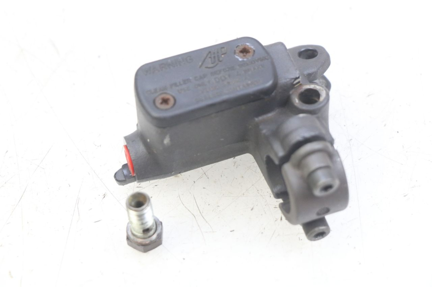 photo de MASTERCYLINDER ANTERIORE GAS-GAS SM ROOKIE 50 (2001 - 2005)
