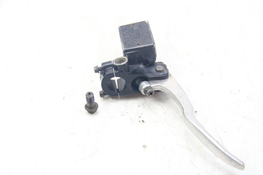 photo de MASTERCYLINDER ANTERIORE YAMAHA SR 125 (1982 - 2003)