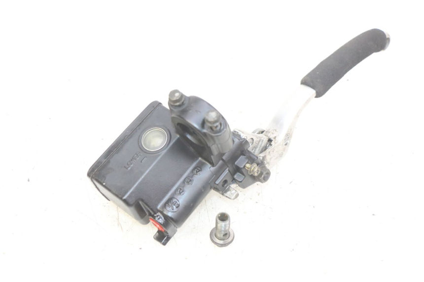 photo de MASTERCYLINDER ANTERIORE SUZUKI BURGMAN 650 (2002 - 2004)