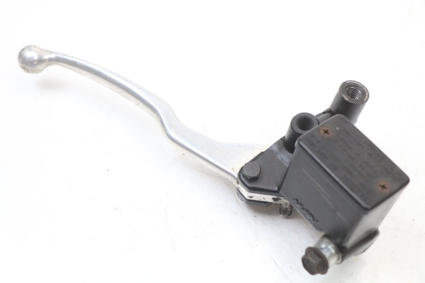 photo de MASTERCYLINDER ANTERIORE SUZUKI BURGMAN 125 (2007 - 2014)