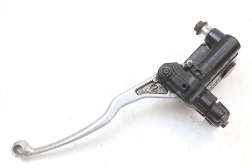 photo de MASTERCYLINDER ANTERIORE SUZUKI BURGMAN 125 (2007 - 2014)