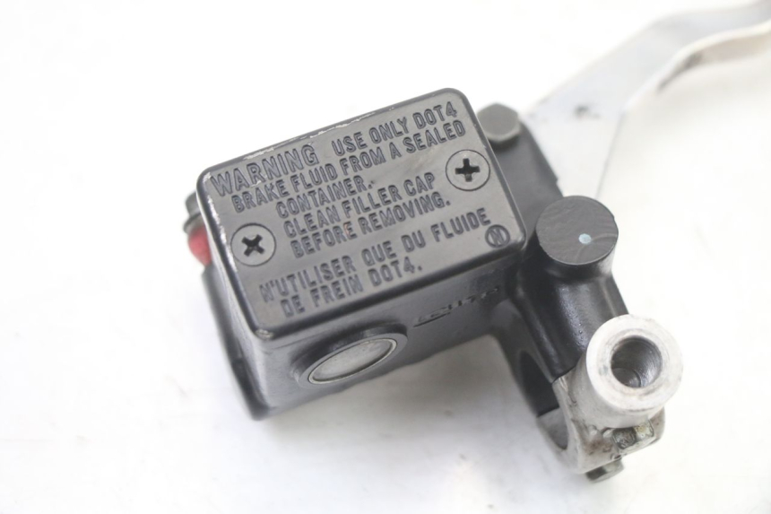 photo de POMPA FRENO ANTERIORE SUZUKI BURGMAN 125 (2015 - 2017)