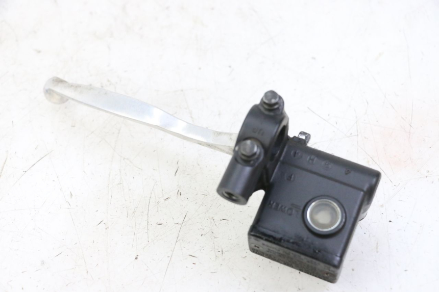 photo de MASTERCYLINDER ANTERIORE SUZUKI BURGMAN 125 (2007 - 2014)