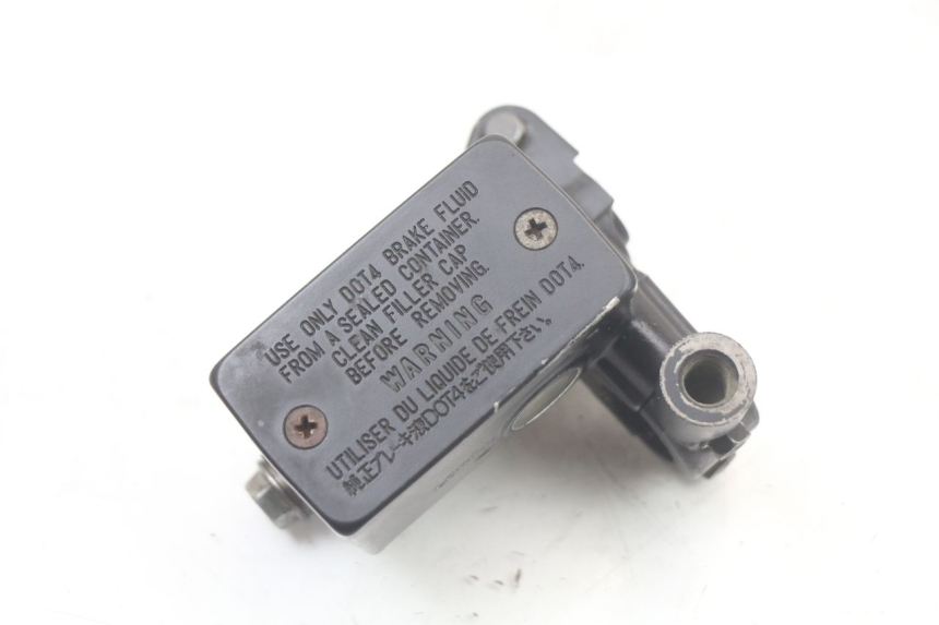 photo de POMPA FRENO ANTERIORE SUZUKI GSR 750 (2011 - 2017)