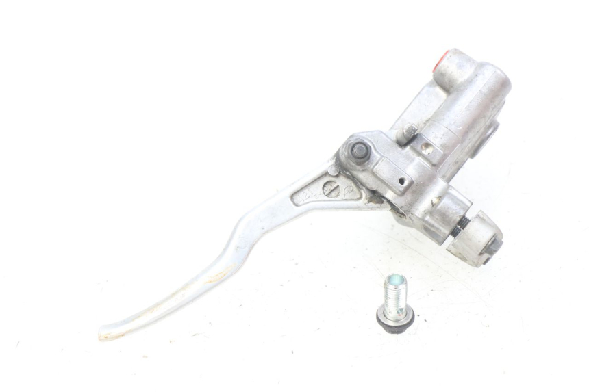 photo de MASTERCYLINDER ANTERIORE SUZUKI SIXTEEN 125 (2008 - 2010)