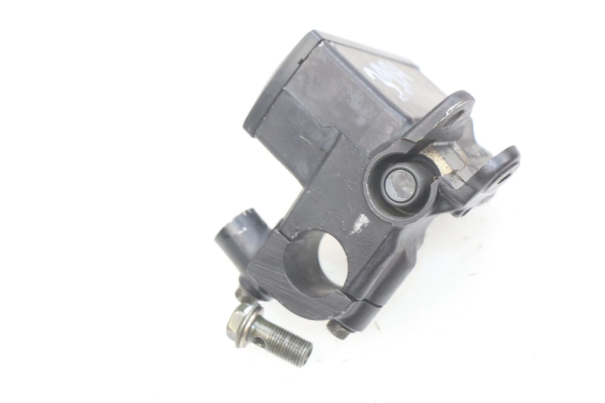 photo de MASTERCYLINDER ANTERIORE SUZUKI SV N 650 (1999 - 2002)