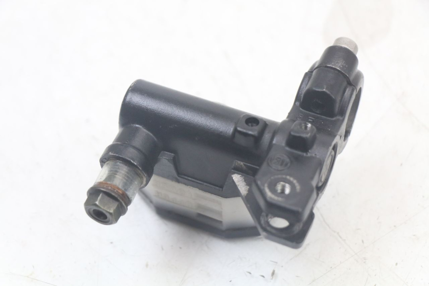 photo de MASTERCYLINDER ANTERIORE SYM CROX 4T 50 (2016 - 2023)