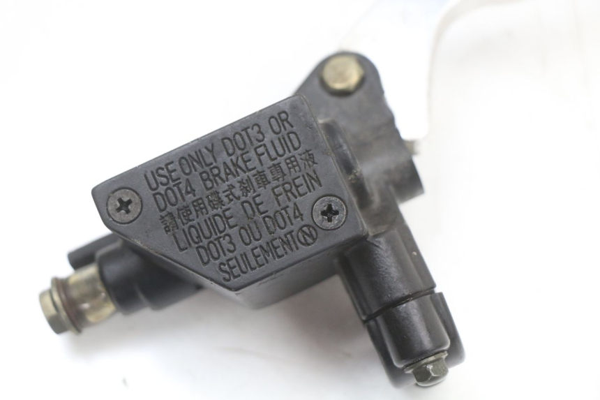 photo de MASTERCYLINDER ANTERIORE SYM FIDDLE 2 50 (2008 - 2013)