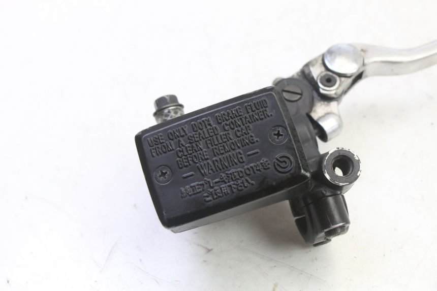 photo de MASTERCILINDRO ANTERIORE YAMAHA TDM ABS 900 (2002 - 2014)
