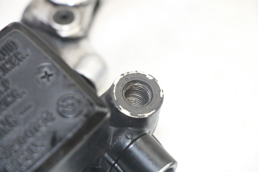 photo de MASTERCILINDRO ANTERIORE YAMAHA TDM ABS 900 (2002 - 2014)