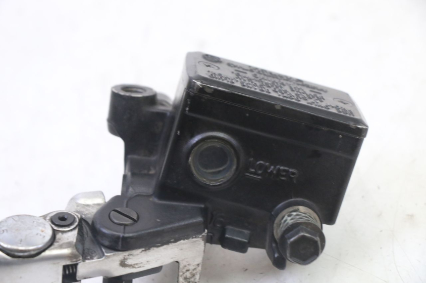 photo de MASTERCILINDRO ANTERIORE YAMAHA TDM ABS 900 (2002 - 2014)