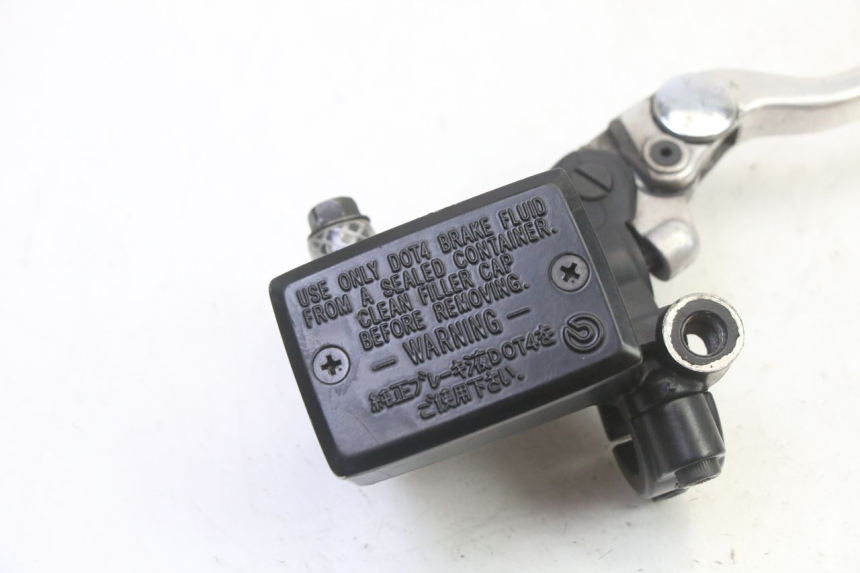 photo de MASTERCILINDRO ANTERIORE YAMAHA TDM ABS 900 (2002 - 2014)