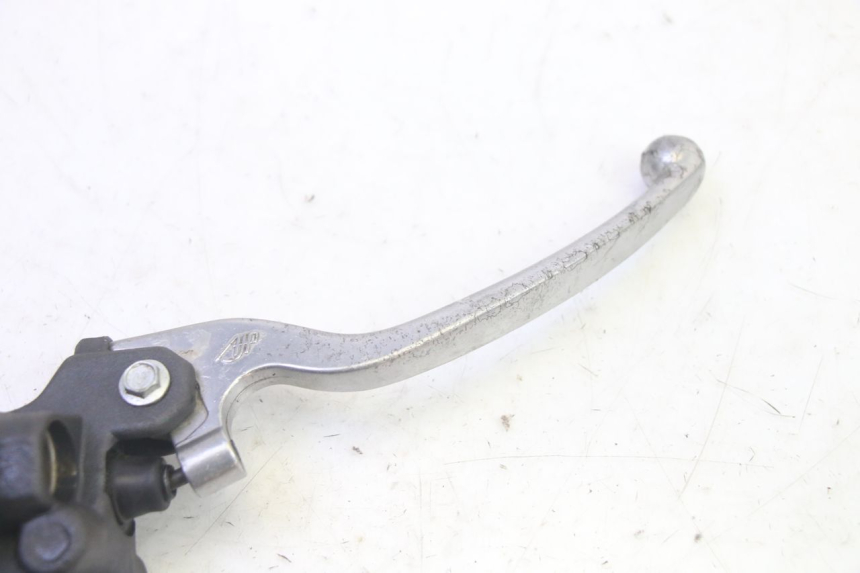 photo de POMPA FRENO ANTERIORE YAMAHA TZR 50 (2008 - 2016) - Zoom sullo stato d'uso