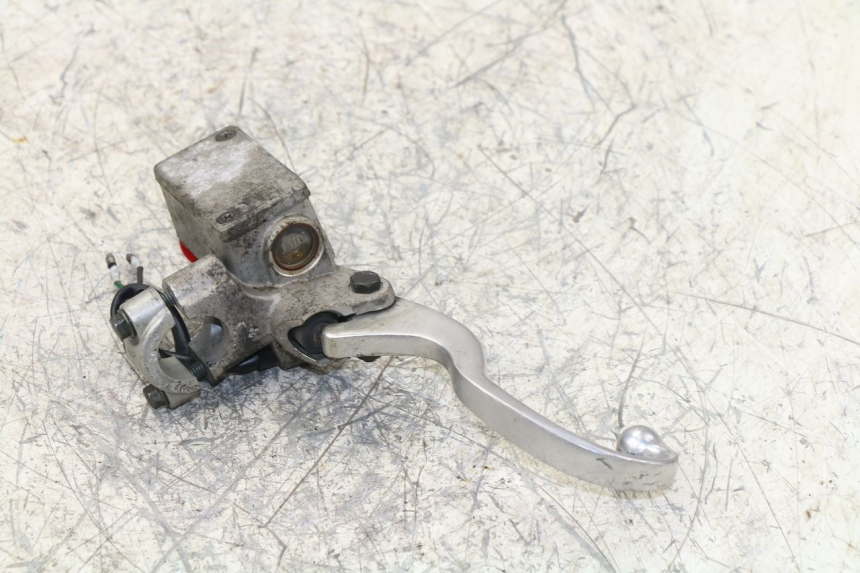 photo de MASTERCYLINDER ANTERIORE KYMCO VITALITY 2T 50 (2004 - 2010)