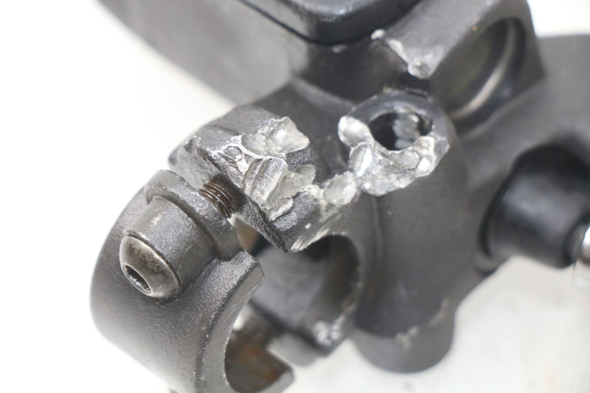 photo de Cilindro principale anteriore PEUGEOT VIVACITY 100 (1999 - 2008)