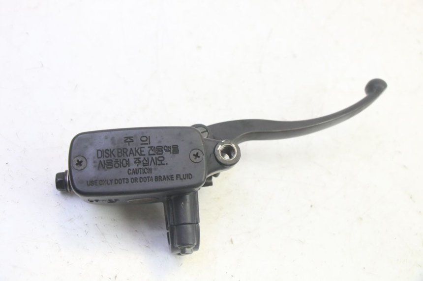 photo de MASTERCYLINDER ANTERIORE DAELIM VJ ROADWIN FI 125 (2008 - 2017) - Vista principale