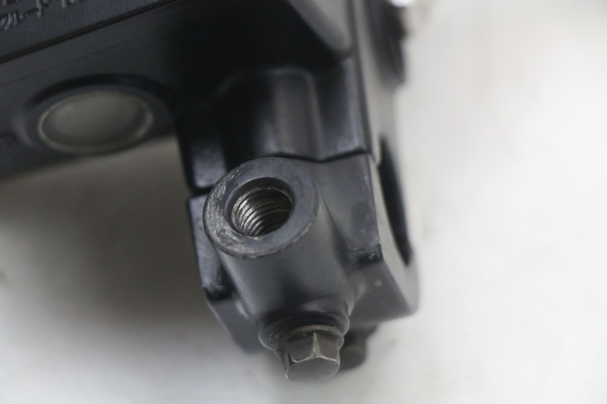 photo de POMPA FRENO ANTERIORE SUZUKI VL INTRUDER 125 (2004 - 2007)