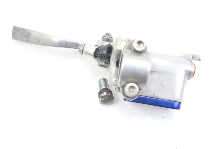 photo de MASTERCYLINDER ANTERIORE MBK X-LIMIT XLIMIT 50 (2003 - 2006)