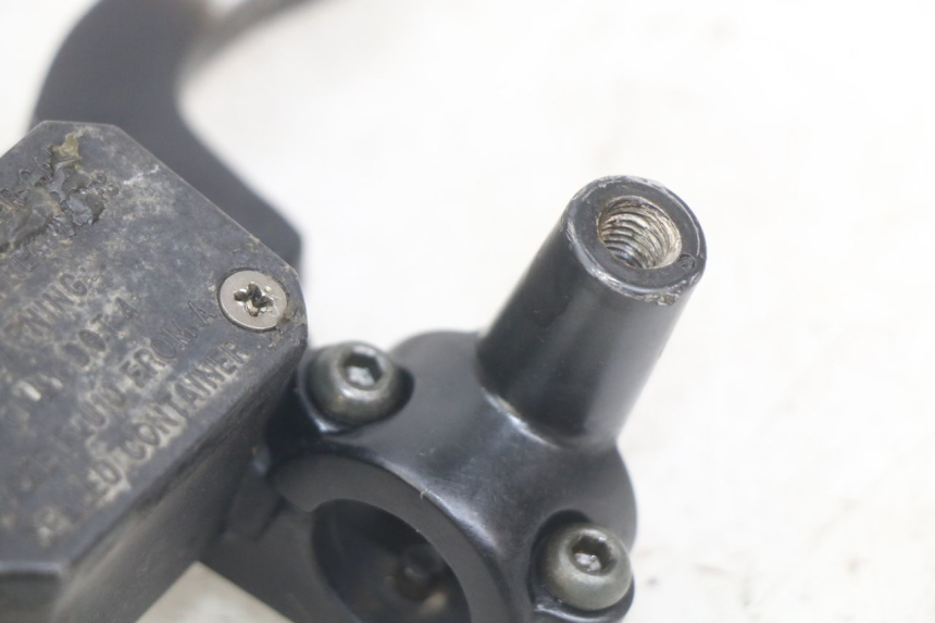 photo de MASTERCYLINDER ANTERIORE YAMAHA X-MAX XMAX 250 (2006 - 2009)