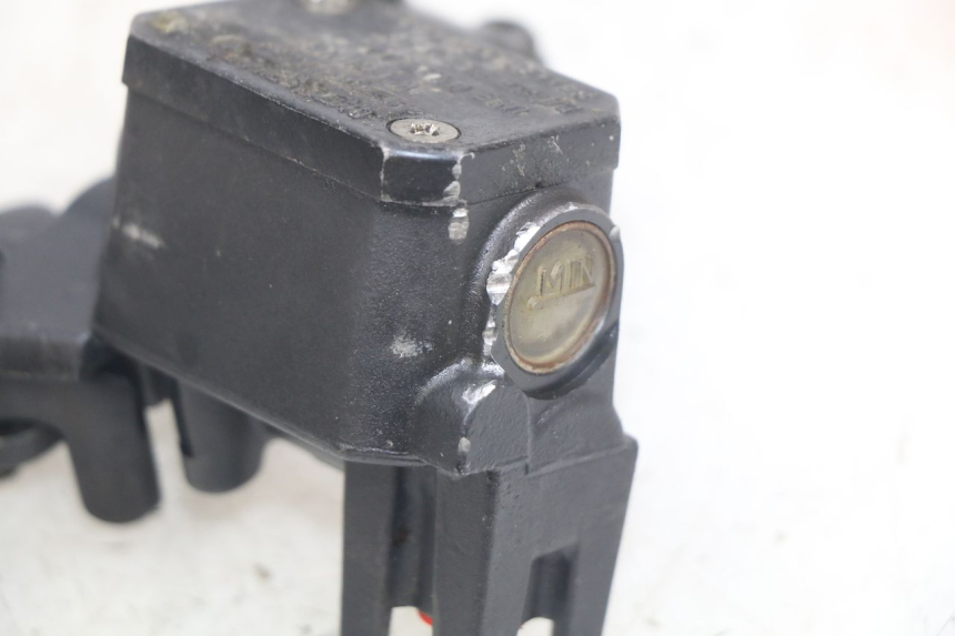photo de MASTERCYLINDER ANTERIORE YAMAHA X-MAX XMAX 250 (2006 - 2009)