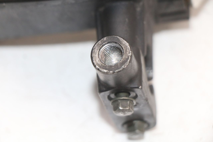 photo de CILINDRO PRINCIPALE ANTERIORE KYMCO XCITING 250 (2006 - 2009)