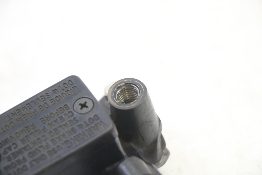 photo de POMPA FRENO ANTERIORE HONDA XLV VARADERO 125 (2000 - 2006)