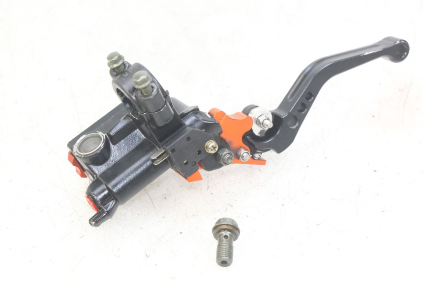 photo de MASTERCYLINDER ANTERIORE ZHEJIANG XMOTOS XB-81 50
