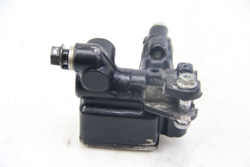 photo de MASTERCYLINDER ANTERIORE HONDA XR L 125 (2003 - 2007)