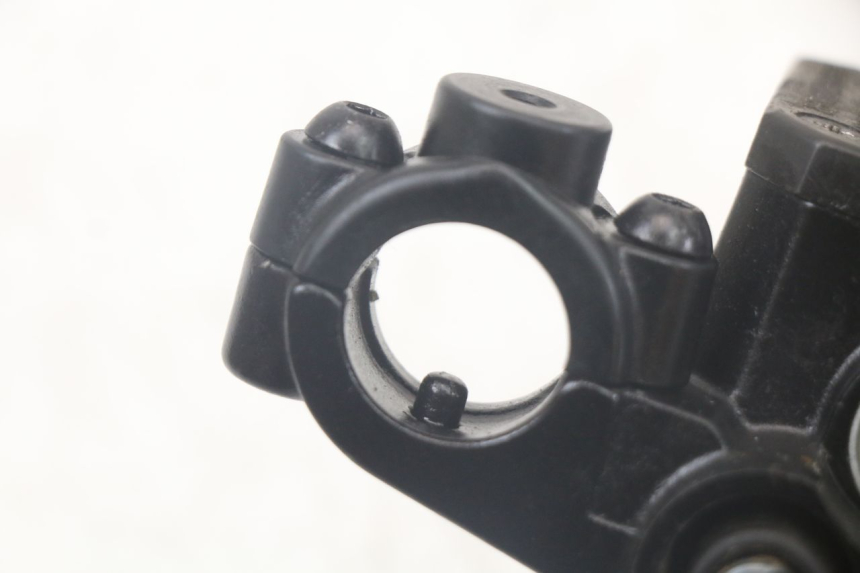 photo de MASTERCYLINDER ANTERIORE YAMAHA AEROX 2T 50 (2013 - 2017)