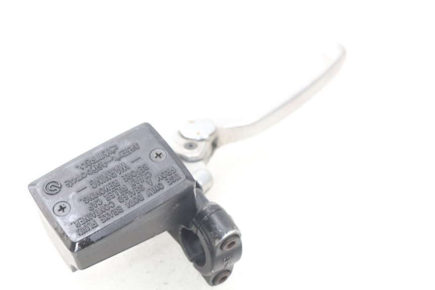 photo de MASTERCYLINDER ANTERIORE YAMAHA FJR ABS 1300 (2006 - 2012)