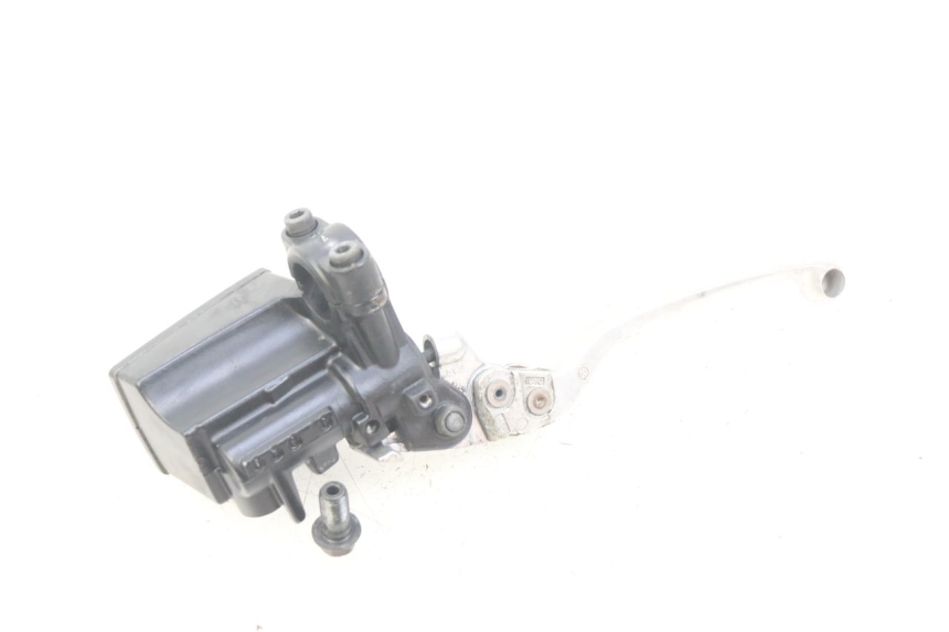 photo de MASTERCYLINDER ANTERIORE YAMAHA FJR ABS 1300 (2006 - 2012)