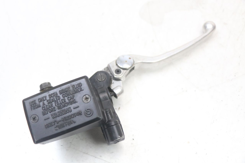 photo de MASTERCYLINDER ANTERIORE YAMAHA FJR ABS 1300 (2006 - 2012)