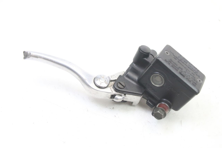 photo de MASTERCYLINDER ANTERIORE YAMAHA FZS FAZER 600 (2001 - 2003)