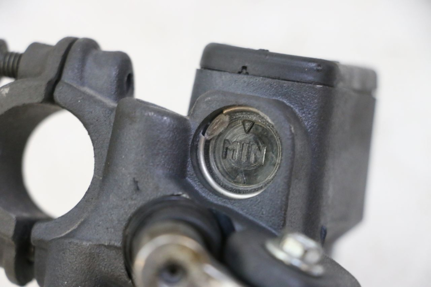 photo de POMPA FRENO ANTERIORE YAMAHA TZR 50 (2008 - 2016)