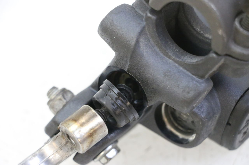 photo de POMPA FRENO ANTERIORE YAMAHA TZR 50 (2008 - 2016)