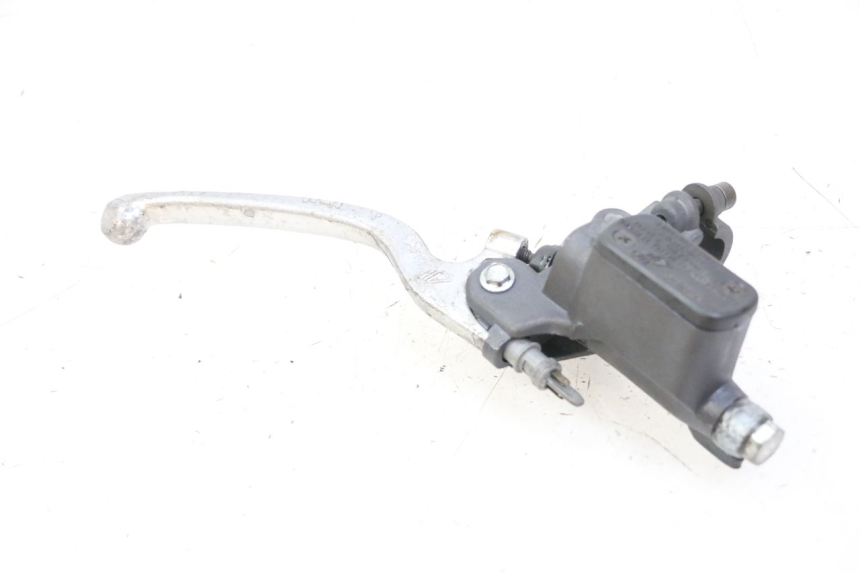 photo de POMPA FRENO ANTERIORE YAMAHA TZR 50 (2008 - 2016)