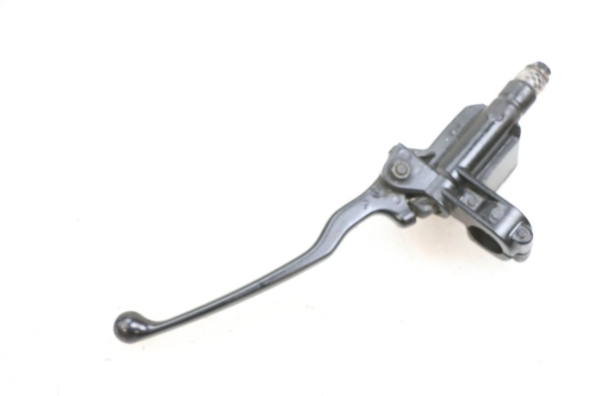 photo de MASTERCYLINDER ANTERIORE YAMAHA YP MAJESTY 125 (2002 - 2006) - Zoom sullo stato d'uso