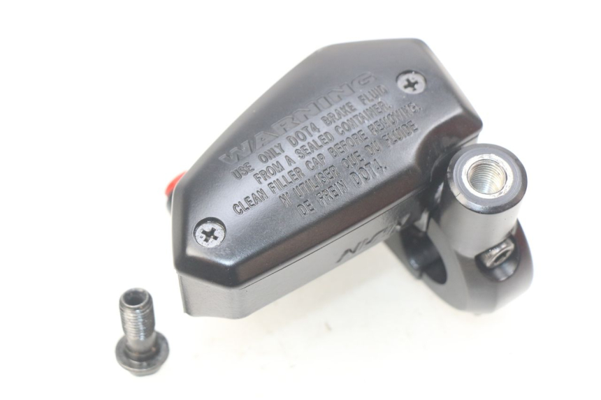 photo de MASTERCYLINDER ANTERIORE KAWASAKI Z 650 (2016 - 2019)