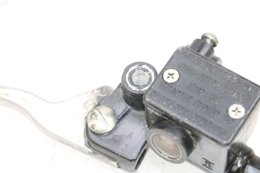 photo de MASTERCYLINDER ANTERIORE PIAGGIO ZIP 2T 50 (2009 - 2019) - Stato della superficie e materiale