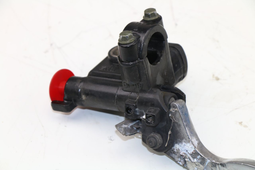 photo de CILINDRO PRINCIPALE ANTERIORE ZNEN SPEEDER 50 (2012 - 2016)