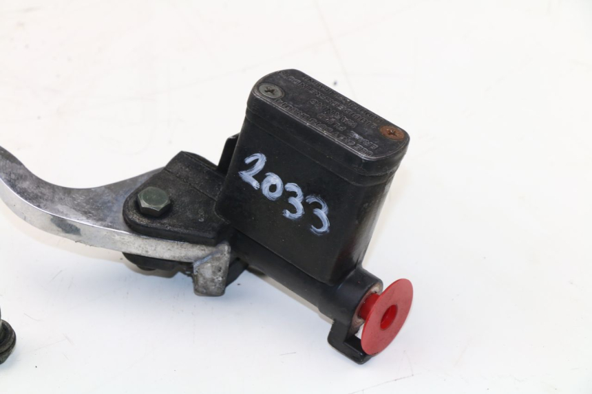 photo de CILINDRO PRINCIPALE ANTERIORE ZNEN SPEEDER 50 (2012 - 2016)