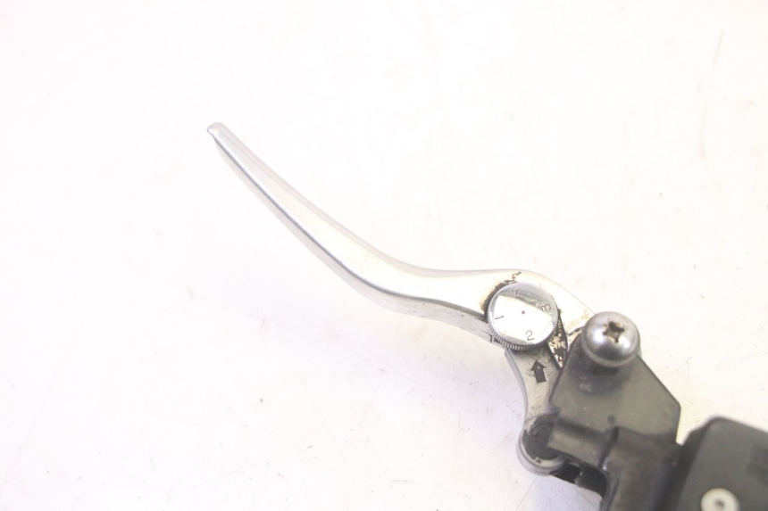 photo de POMPA FRIZIONE SUZUKI DL V STROM 1000 (2002 - 2007) - Dettaglio del componente