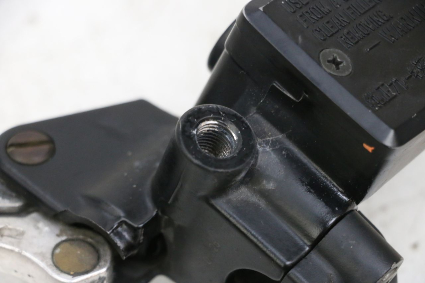 photo de CILINDRO FRIZIONE YAMAHA FJR ABS 1300 (2006 - 2012) - Ricambio usato controllato