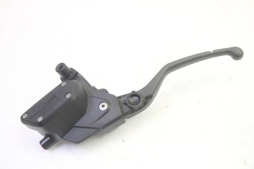photo de POMPA FRIZIONE BMW R GS 1250 (2021 - 2024) - Primo piano tecnico