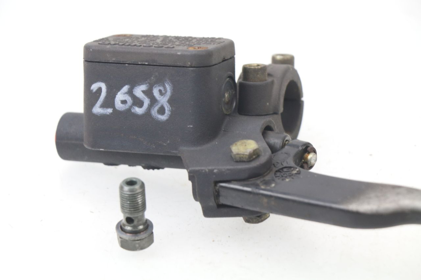 photo de CILINDRO PRINCIPALE FRENO POSTERIORE APRILIA SR CARB LC 2T 50 (2004 - 2012)