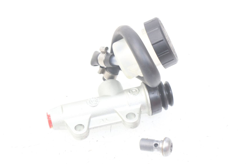 photo de CILINDRO PRINCIPALE FRENO POSTERIORE BMW F GS K81 850 (2018 - 2023)